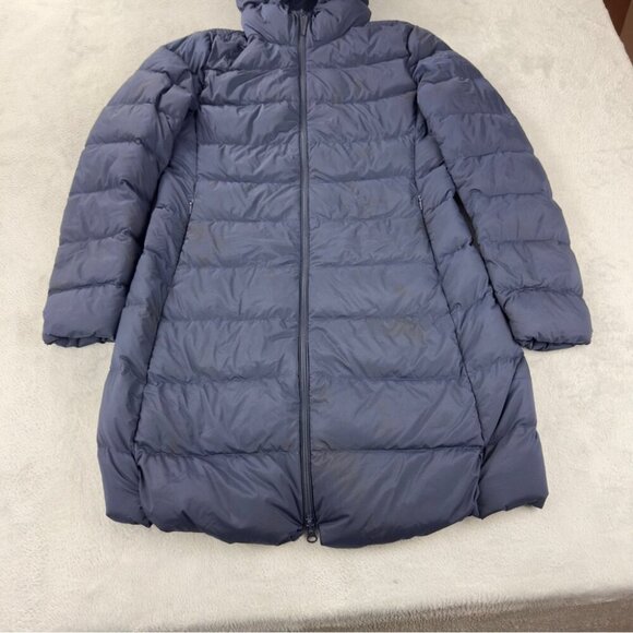 Uniqlo Women's Navy Blue Down Puffer Coat Size Medium - Picture 10 of 16
